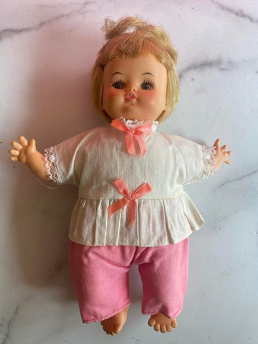 Vintage Baby Doll Horsman Baby Doll W/Clothes & Original Box - Picture 3 of 5