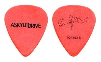 A Skylit Drive Brian White Signature Orange Gitarrenplektrum - 2012 Tour