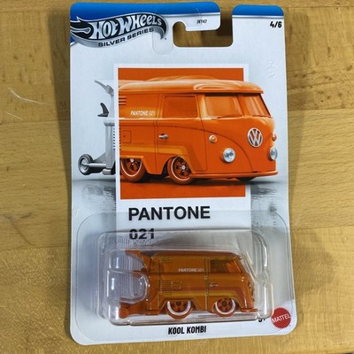 HOT WHEELS KOOL KOMBI, 2026 SILVER SERIES PANTONE 021, ORANGE ON CARD