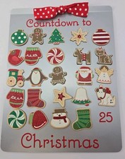 HALLMARK "COUNTDOWN TO CHRISTMAS" MAGNETIC COUNTDOWN CALENDAR