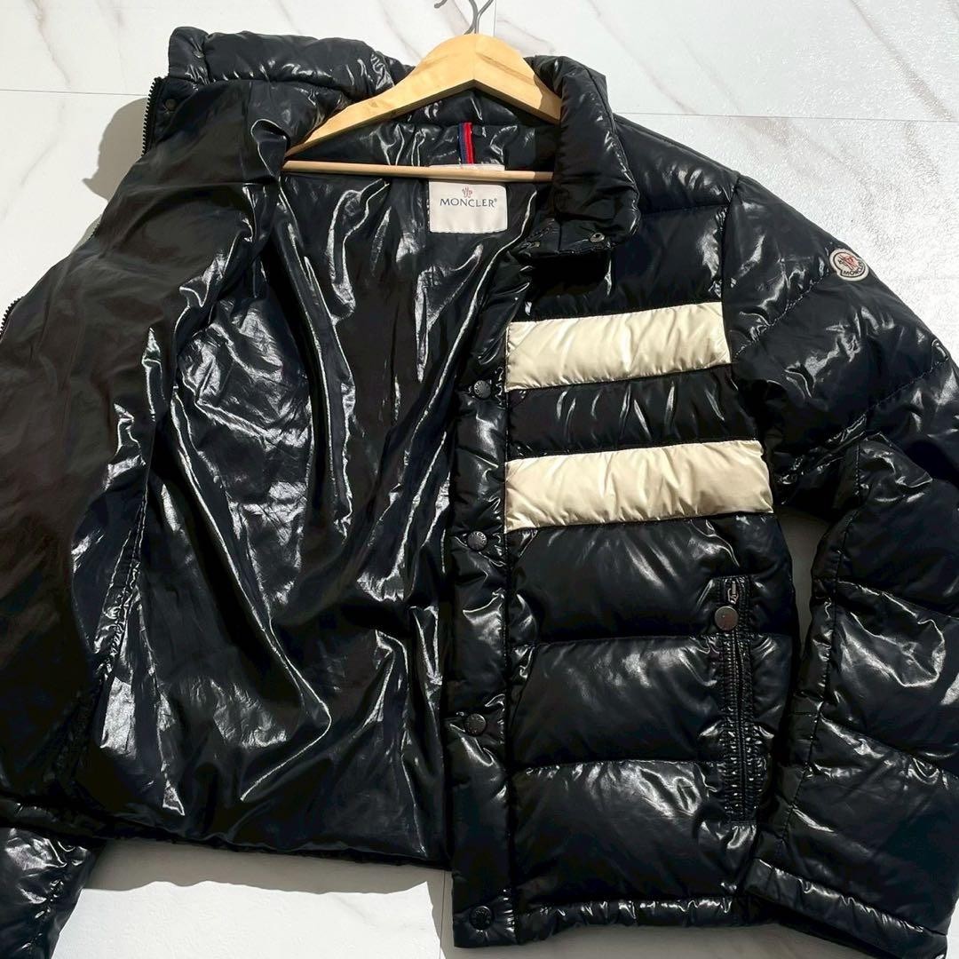 Moncler Thomas Down Jacket Black Large Zip-Up Log… - image 1