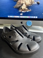 OEFOS CLOGS Shoes Mens Size 10 Womens Sze 12 Black Slip On Comfort Summer Rubber