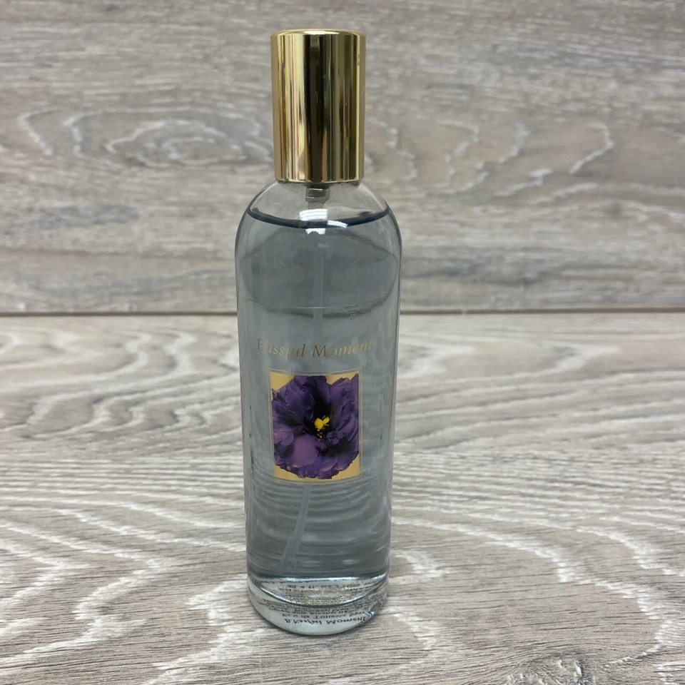 Victoria's Secret Blissful Moment eau de toilette spray 3,4 fl oz y jabón de manos Foto 4 de 4