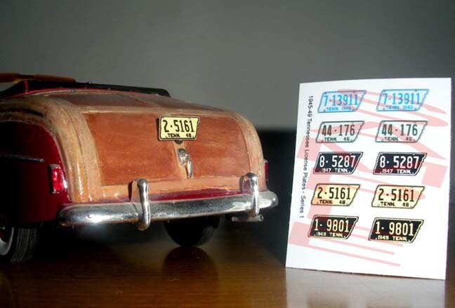 1945 - 1949 TENNESSEE miniature LICENSE PLATES for 1/25