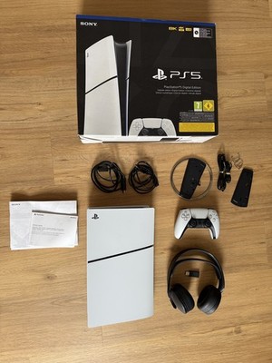 Sony PlayStation 5 Digital Edition, 825 GB + Controller, Headset, Standfuß