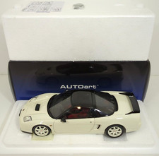 AUTOart 1/18 Honda NSX-R NA2 Championship White 73219