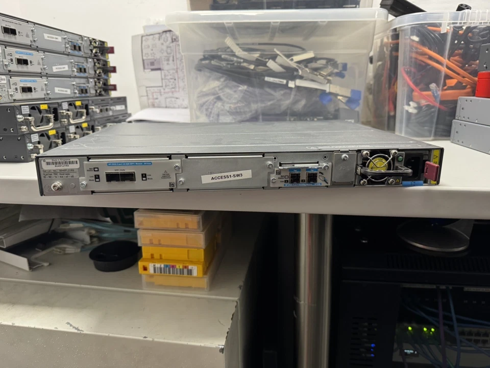 HP 2920-48G-PoE+ 48 Port Gigabit Switch J9729A with J9731A & J9733A Module 10GbE - Image 4 of 4