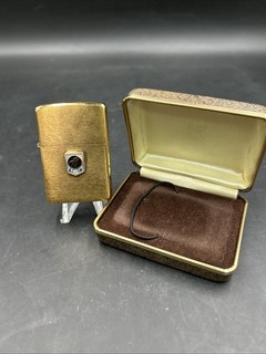 1991 Zippo Brass Lighter W/ RP Crest Emblem & Box. ML
