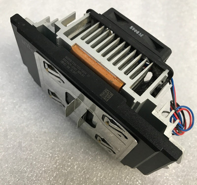 Intel Pentium III SL3H7 Processor W/ Heat Sink & Fan  600EB/256/133/1.65V