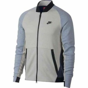nike tech fleece varsity