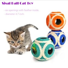 Cat Sisal Ball with Feather Toy Inside Interactive Scratch Cat Toy Ball