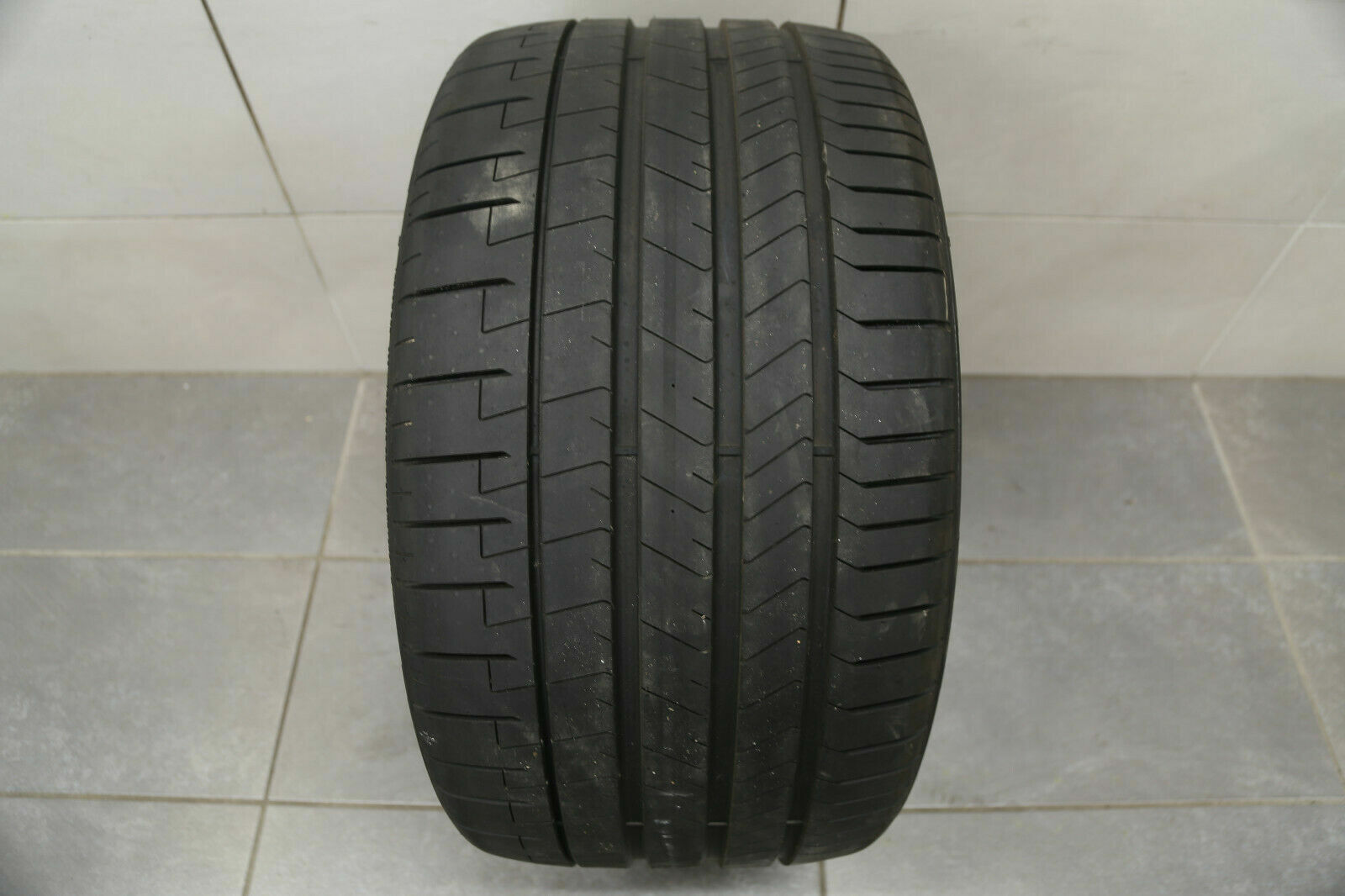 1x Summer Tyre Pirelli Pzero 305/30 ZR21 104Y NF0 / Dot 4819/Ca