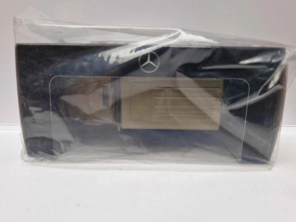 Mercedes Benz G 500 edición concesionario raro sin usar, en caja 1:43 B6696184 B6 696 1104 H. Bauer Foto 2 de 4
