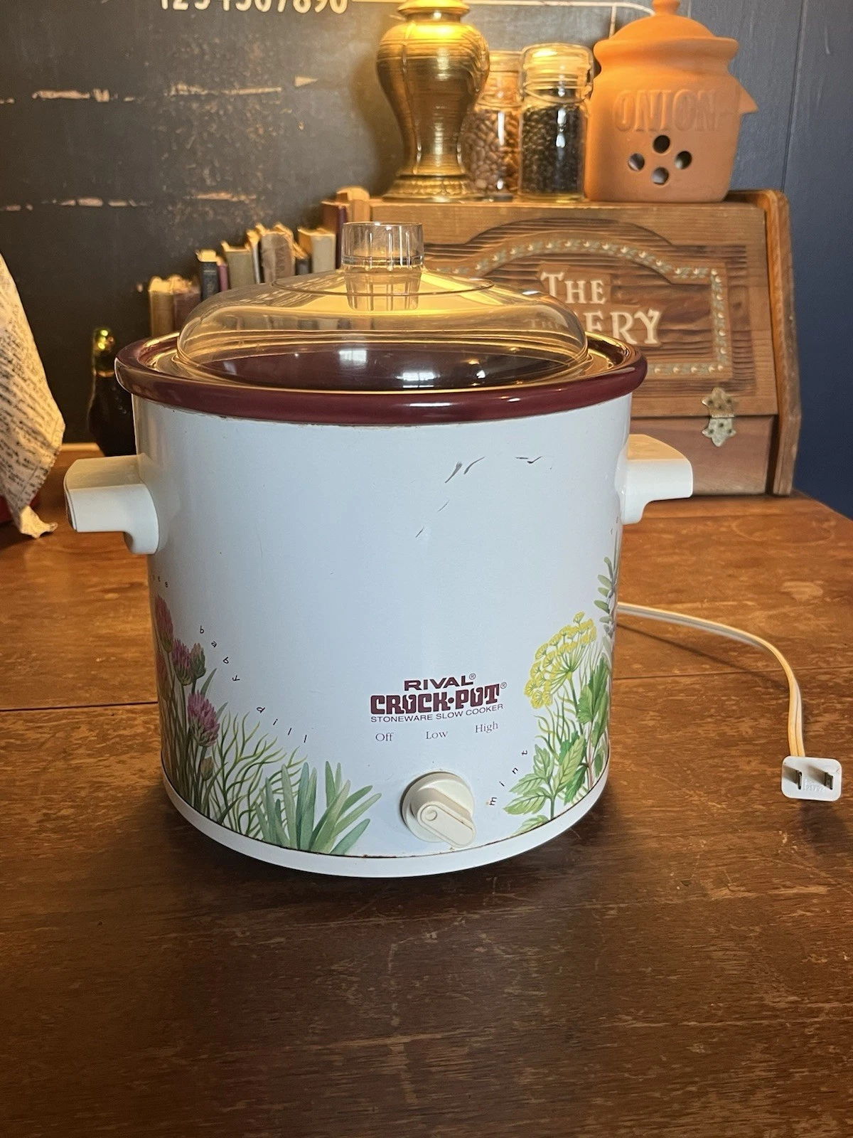 Rival Crockpot Herbs With Lid Stoneware Slow Cooker