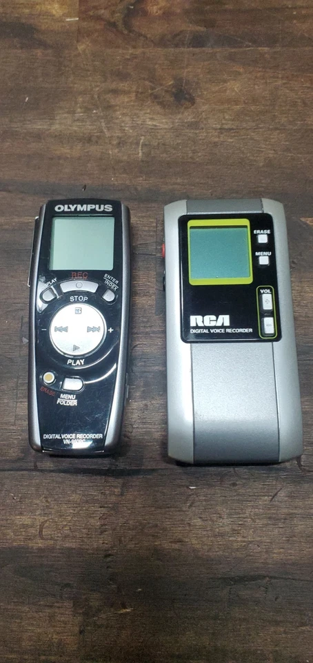 Olympus Digital Voice Recorder VN-960PC 128 MB 16.5 Hrs Plus RCA recorder Works - Image 2 of 4