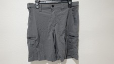 Magellan Outdoors Fish Gear Gray Mens Cargo Shorts Size M