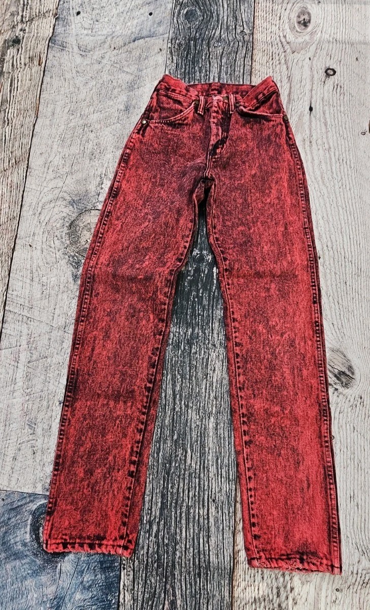 Stella88 80's Wrangler Vintage 80s Wrangler Red Acid Wash High