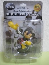 UDF Medicom Toy Disney Mickey Mouse Shoeless Roen Collection Ultra Detail Figure