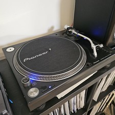 Pioneer DJ PLX-1000 Turntable + Numark CC-1 Cartridge + Dust Cover