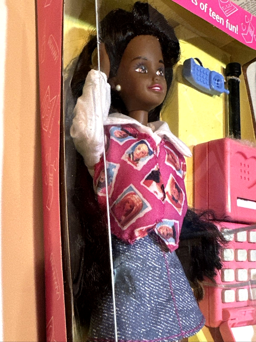 Phone Fun Skipper Barbie African American Doll Vintage Mattel