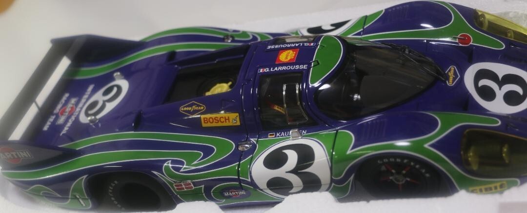 1/18 AUTOart Porsche 917 Long Tail Green Purple w/ Box From