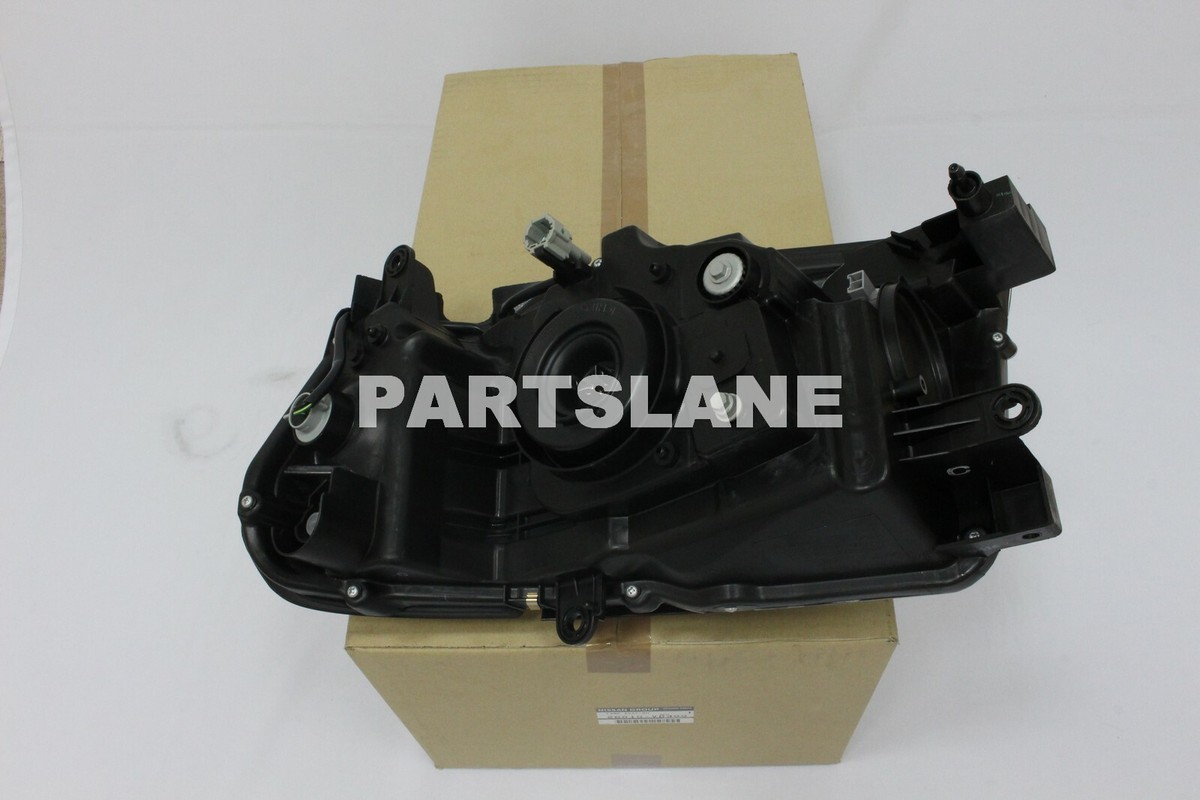 26010-vd300 Nissan Lamp Assy-rh 26010VD300 Genuine OEM Part for