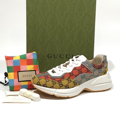 美品GUCCI グッチ RhytonライトンインターロッキングG ロゴスニーカー 新品12万】GUCCI インターロッキングG バイカラー ツートンスニーカー