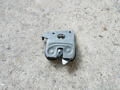 BMW 2er F22 4er F32 Coupe Schloss Rücklehne hinten links 7112863