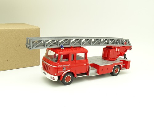Berliet GBK Grande Echelle Magirus – Norev 1/43 – Pompiers Du Var