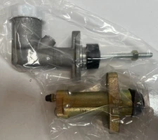 Allmakes 4x4 Defender 300TDi. & TD5 Clutch Master & Slave Cylinder Set STC500100
