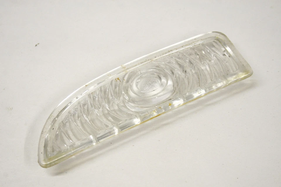 Original 1942 Plymouth P14 cupé sedán parrilla delantera luz de estacionamiento lente de vidrio izquierda Foto 3 de 3