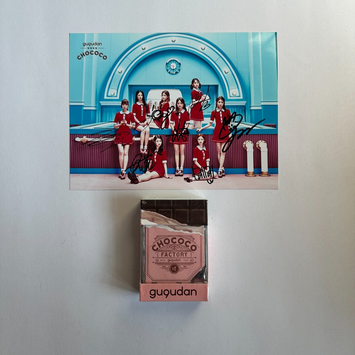 タレントカード gugudan GUGUDAN DEBUT SINGLE ACT.3 CHOCOCO FACTORY ALL MEMBER SIGNED PHOTO