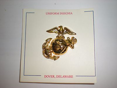 US MARINE CORPS USMC ENLISTED EGA CAP BADGE FOR THE WHITE SERVICE CAP - MINT