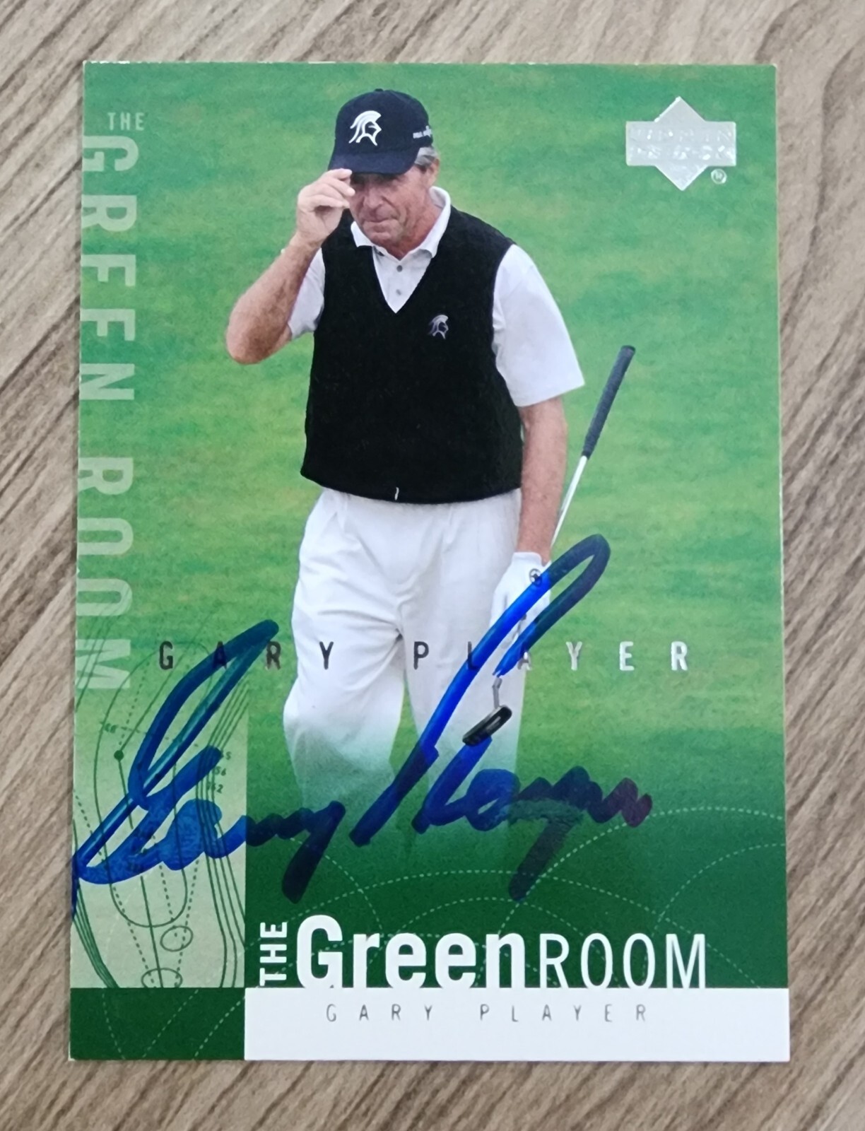 Gary Player Signed 2002 Upper Deck Card #GR19 Golf PGA Auto LEGEND RAD