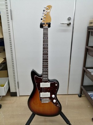 SIRE Larry arlton J3 electric guitar