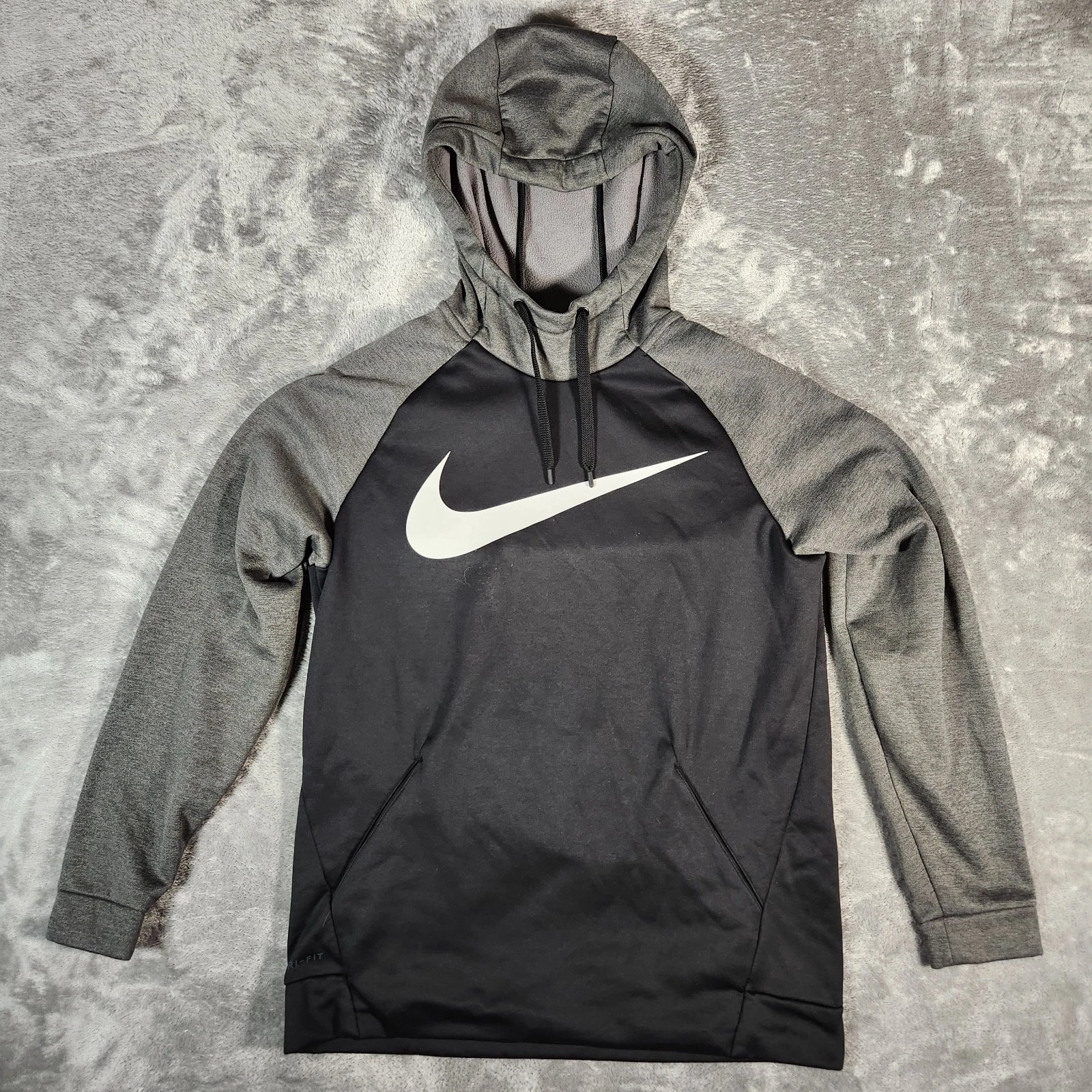 Nike Therma Training Dri Fit Hoodie Pullover Center Swoosh Men’s M Medium