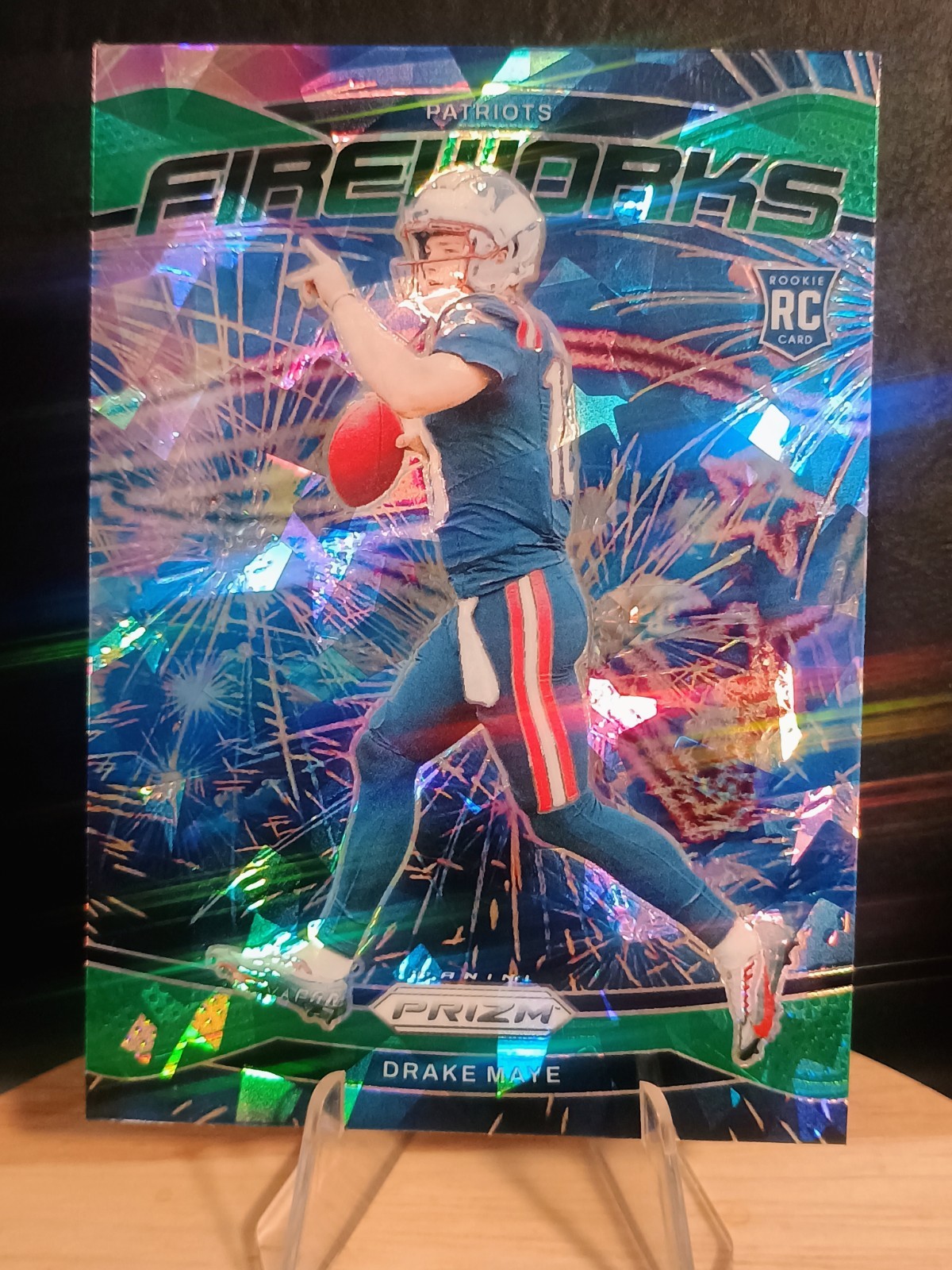 2024 Panini Prizm - Drake Maye (RC) #22 Fireworks Green Ice Prizm