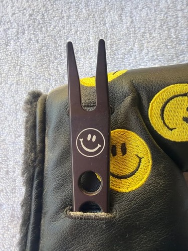 2007 - Smiley Face