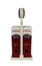 Coca Cola Salz und Pfeffer Streuer im Design einer Retro Tankstelle