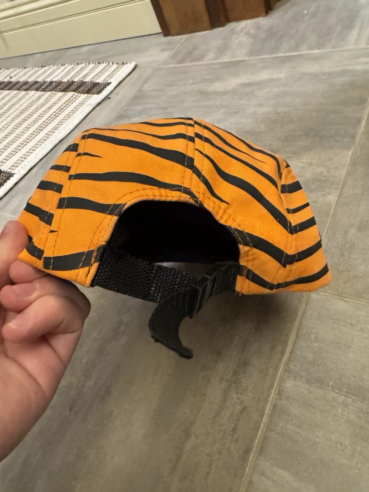 RARO Supreme Zebra 5 Paneles Naranja Gorra de Campamento Sombrero En Naranja De Colección 2011 SS11 OG Foto 3 de 4