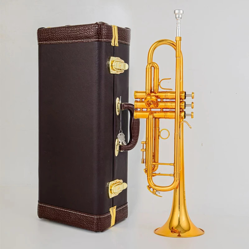 Bac h Trumpet, Gold Lacquer Finish, LR-180S-72 with Case and Mouthpiece, Key B