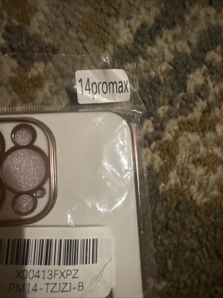 Hello Kitty Glitter Phone Case with 3D Character Design 14 promax - Image 4 of 4