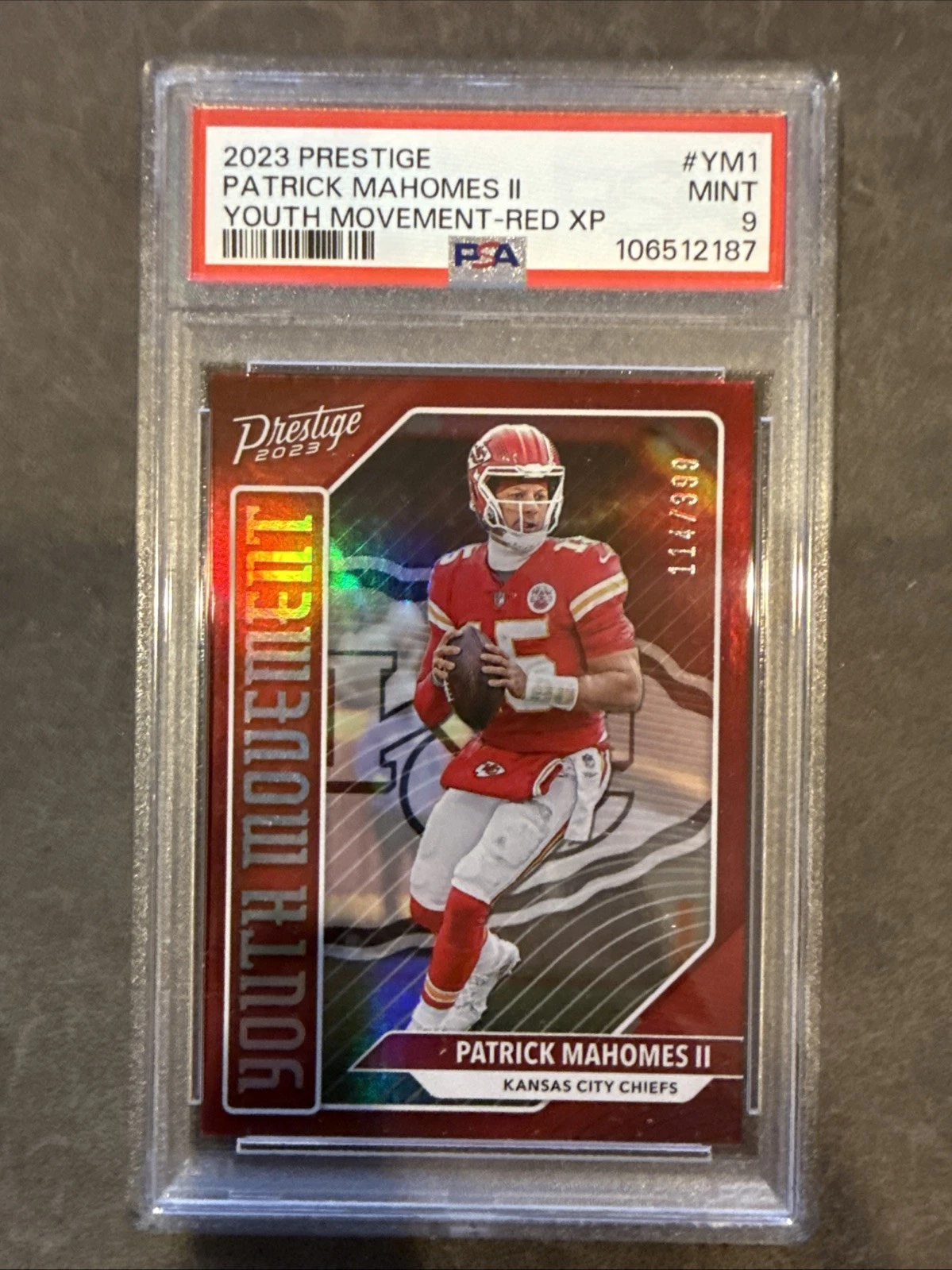 Patrick Mahomes trading card