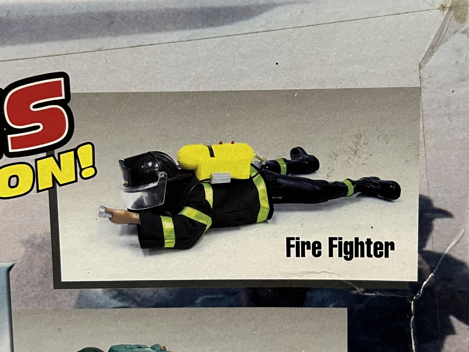 Action Heroes 12" Firefighter W Real Crawling Action *read*