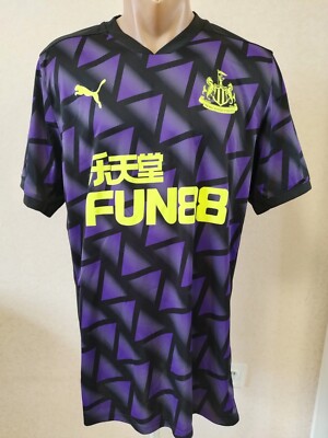 Newcastle United football jersey third shirt 2020-21 Puma size L