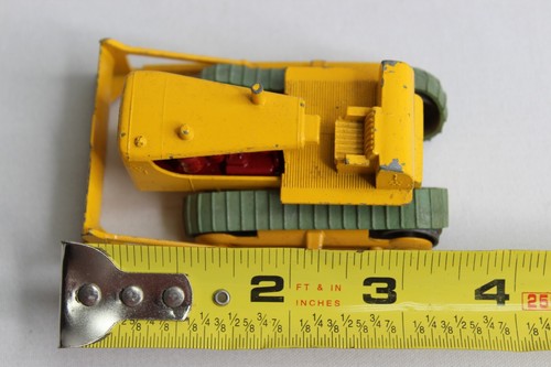 VTG Lesney Matchbox Series King-Size #3 D9 CAT Caterpillar Bulldozer - Picture 7 of 7