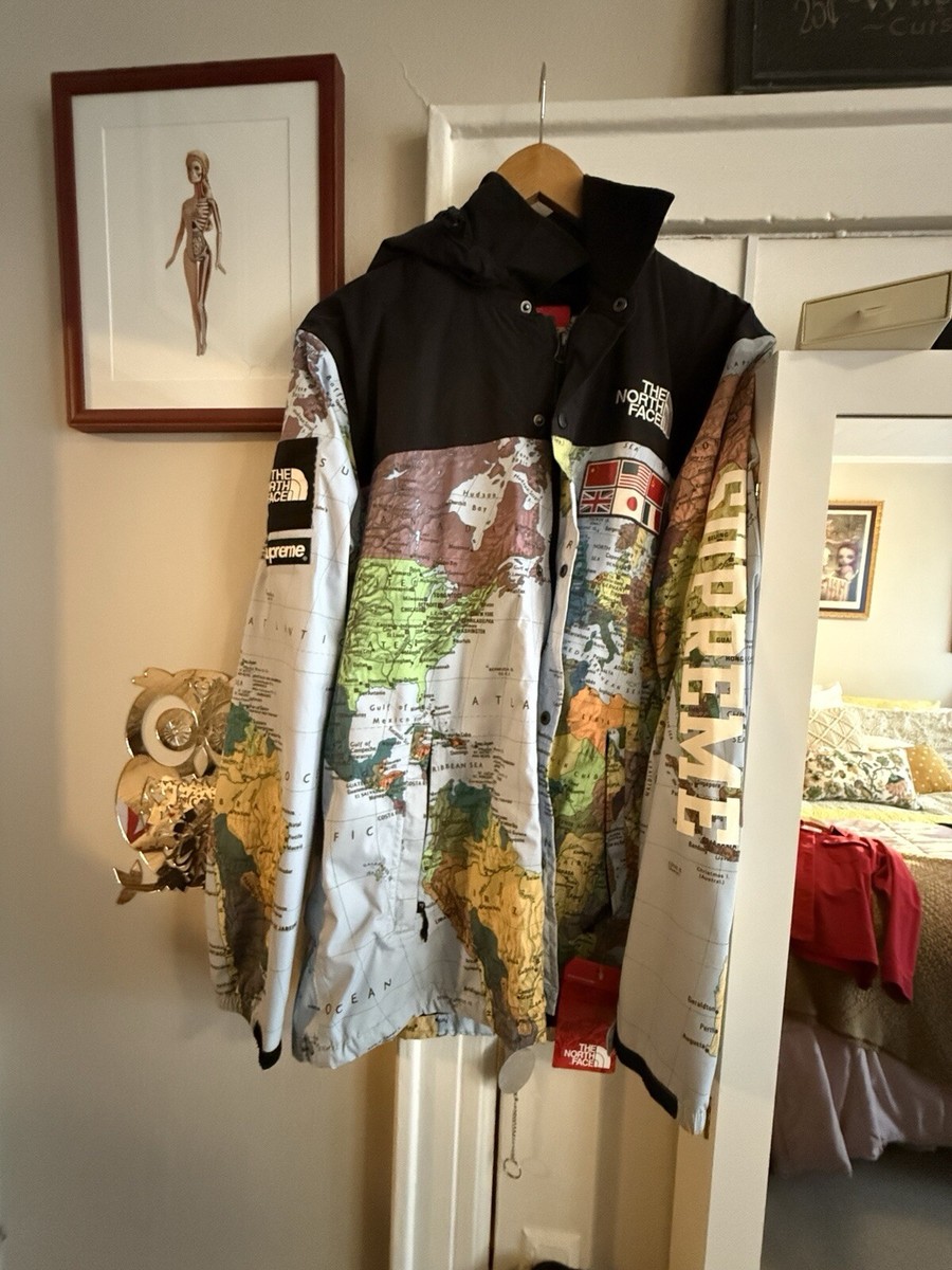 2014 Supreme x The North Face Atlas World Map Expedition 2014 Supreme x The North Face Atlas World Map Expedition