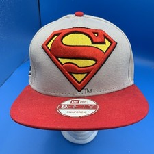 DC Comics Superman Embroidered Logo Snap back...