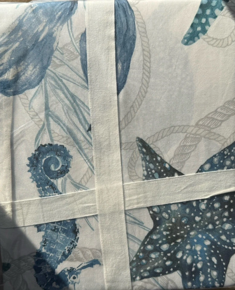 Pottery Barn Catalina Coastal Duvet Cover - King / Cal - New - Image 2 of 2