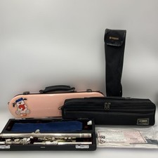 YAMAHA YFL-514 Professional Concert Flute with E-Mechanism, Case and Stand